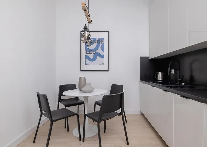 2-Bedroom Apartment - Starowislna 69 Street